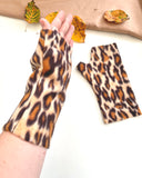 Long fingerless leopard print gloves 